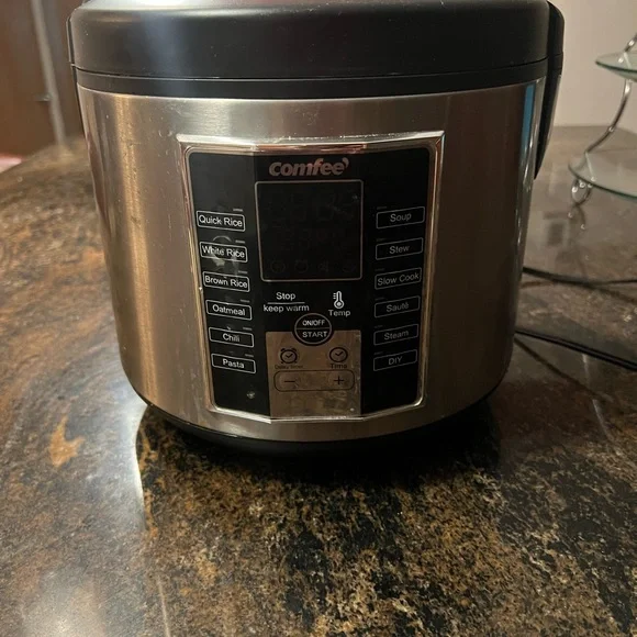 Comfee Stainless Steel Multi-Function Cooker - Picture 5 of 11